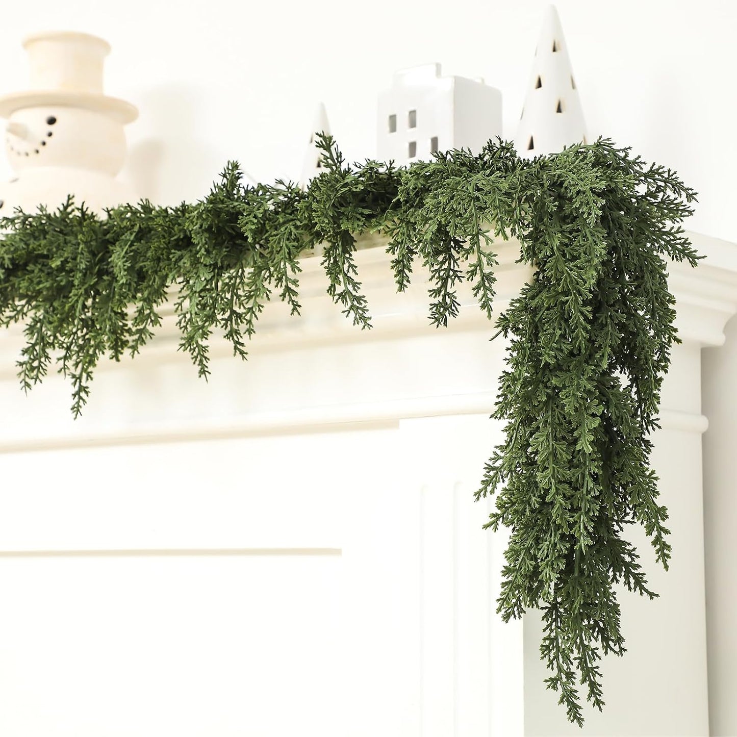 Jutom 1 PCS 6 ft Christmas Cedar Garland - Artificial Realistic Holiday Cedar Pine Needles Greenery Garland Decoration for Mantel Table Winter Party