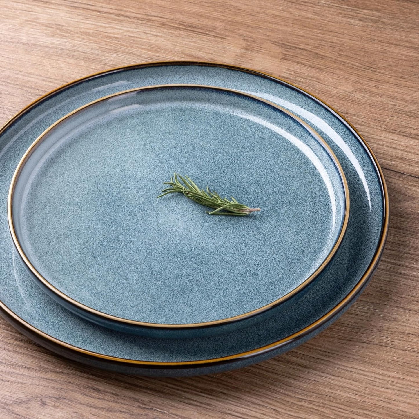 GBHOME Ceramic Dinnerware Sets for 12, 36 Pieces Stoneware Plates and Bowls Sets, Reactive Glaze Dishes -Scratch Resistant, Dishwasher&Microwave Safe, Space Blue