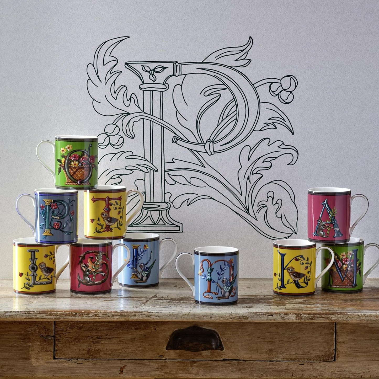 Spode Kit Kemp Alphabet Mug - Letter T Monogram in Fine China, 12oz Ceramic Coffee Cup for Hot Drinks, Personalized Drinkware for Unique Gifts, Dishwasher Safe Tea or Coffee Mug - Gift Box Included